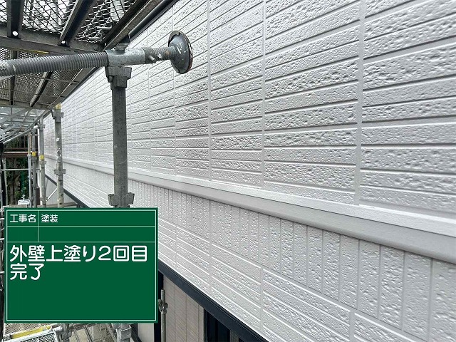 外壁塗装が完了した様子