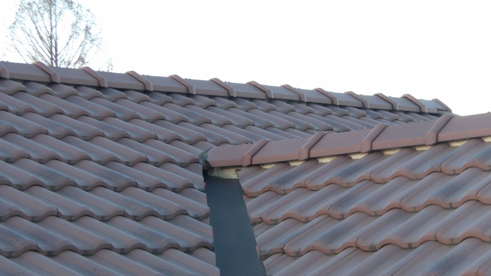 瓦屋根　築14年