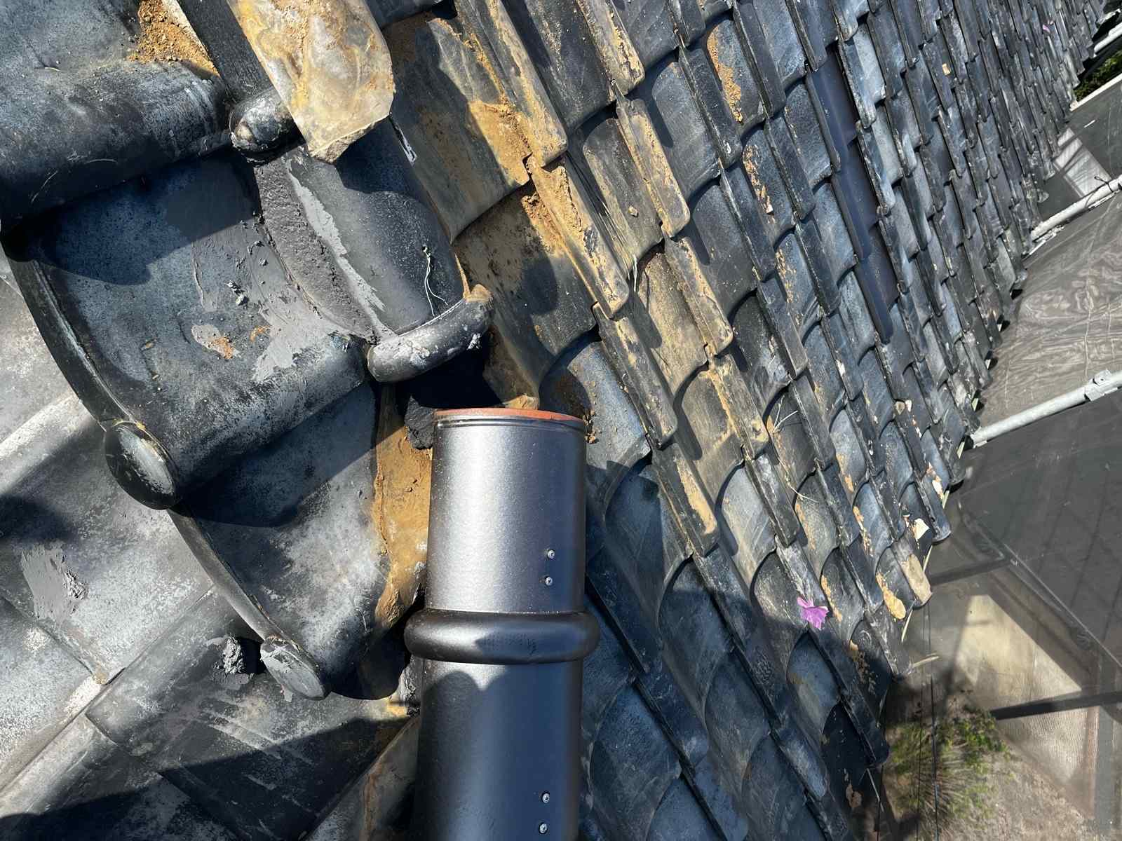 かすみがうら市で雨漏り被害のあった棟瓦の取り直し