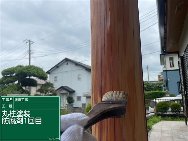 土浦市で住友林業の丸柱と付帯部を塗装!木部はキシラデコールで美しく再生