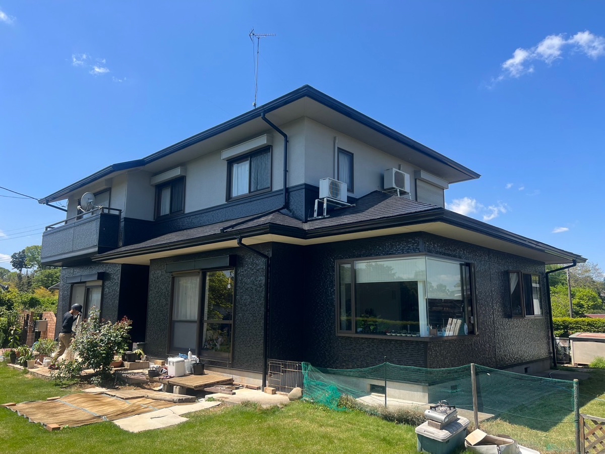 小美玉市の屋根塗装工事例