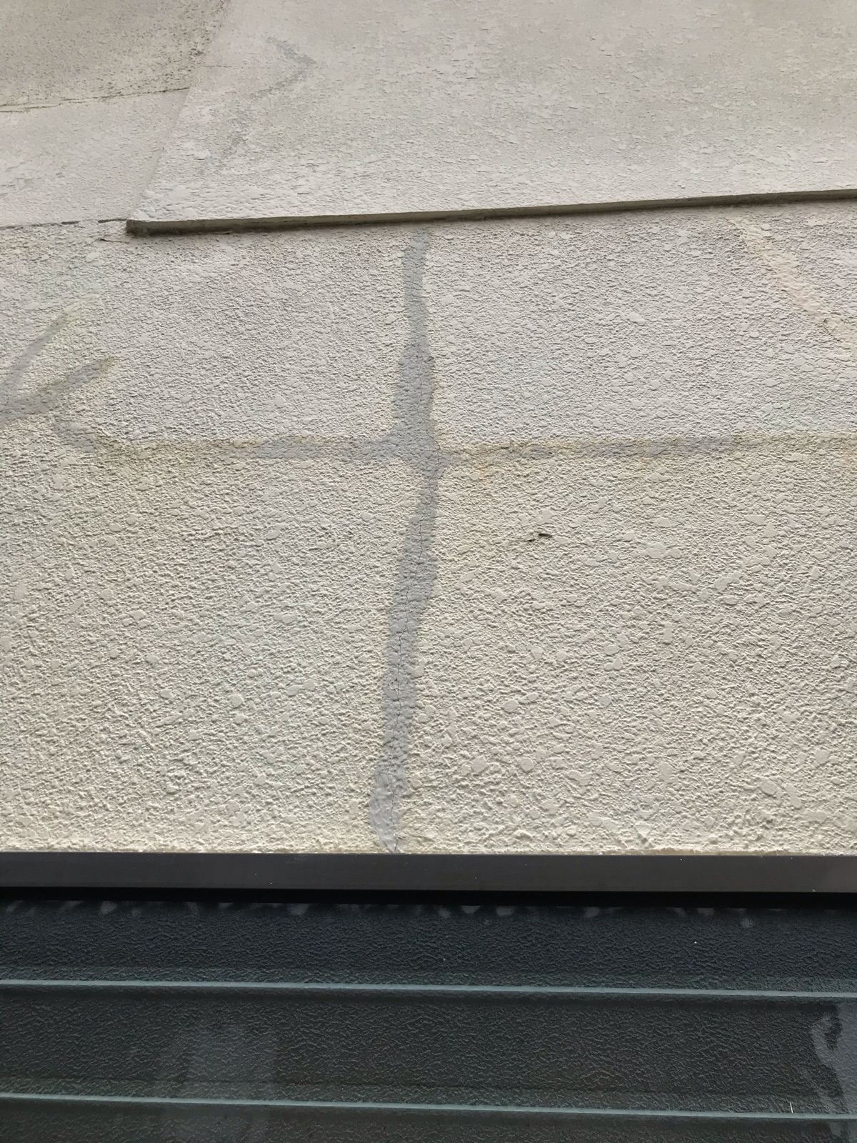 外壁クラック